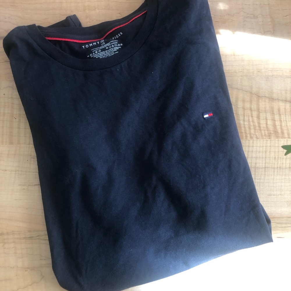 FINAL $$ DROP ⭐️ NWT Tommy Shirt (2/$10) ⭐️